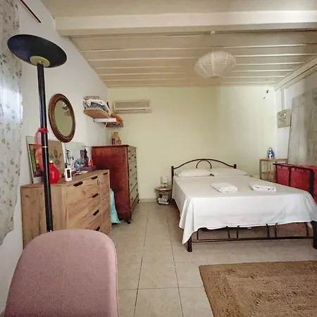 Filoxenos Corfu Island Apartment Mantouki